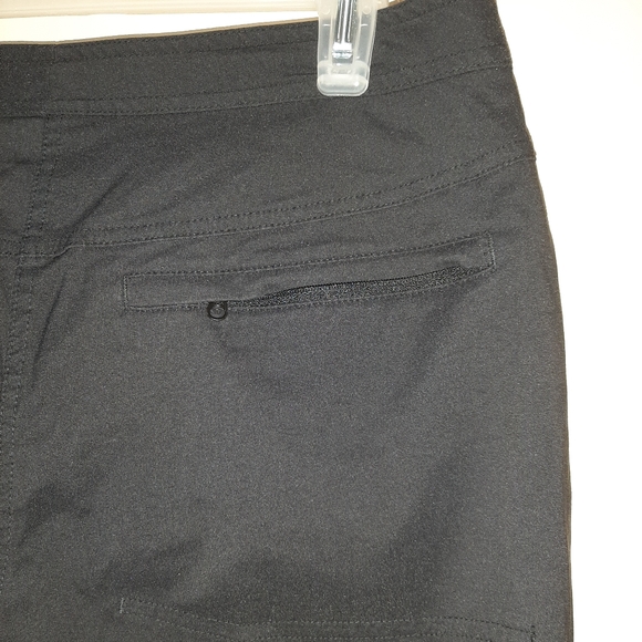 MEC Black Adjustable Waist Capris - Picture 6 of 7